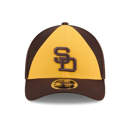 This is a San Diego Padres MLB 2025 Hall Of Fame Dark Brown 9FORTY M-Crown Adjustable Cap 3
