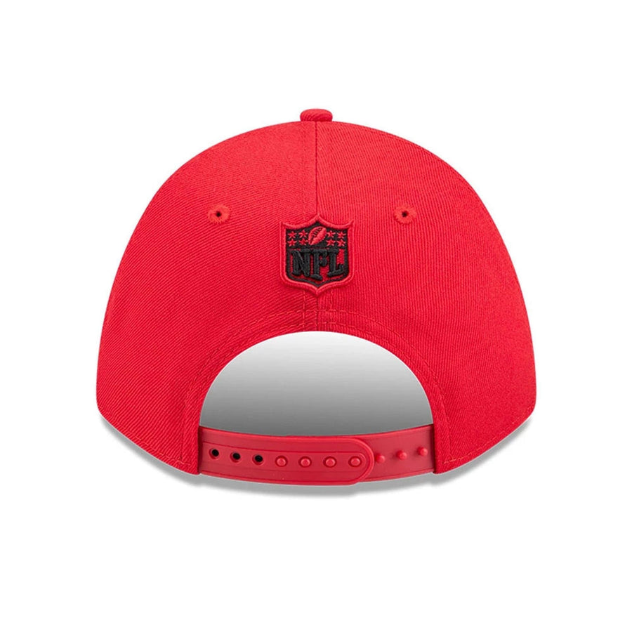 Pictured is this NFL Team Kansas City Chiefs 9FORTY M-Crown cap in red. 5