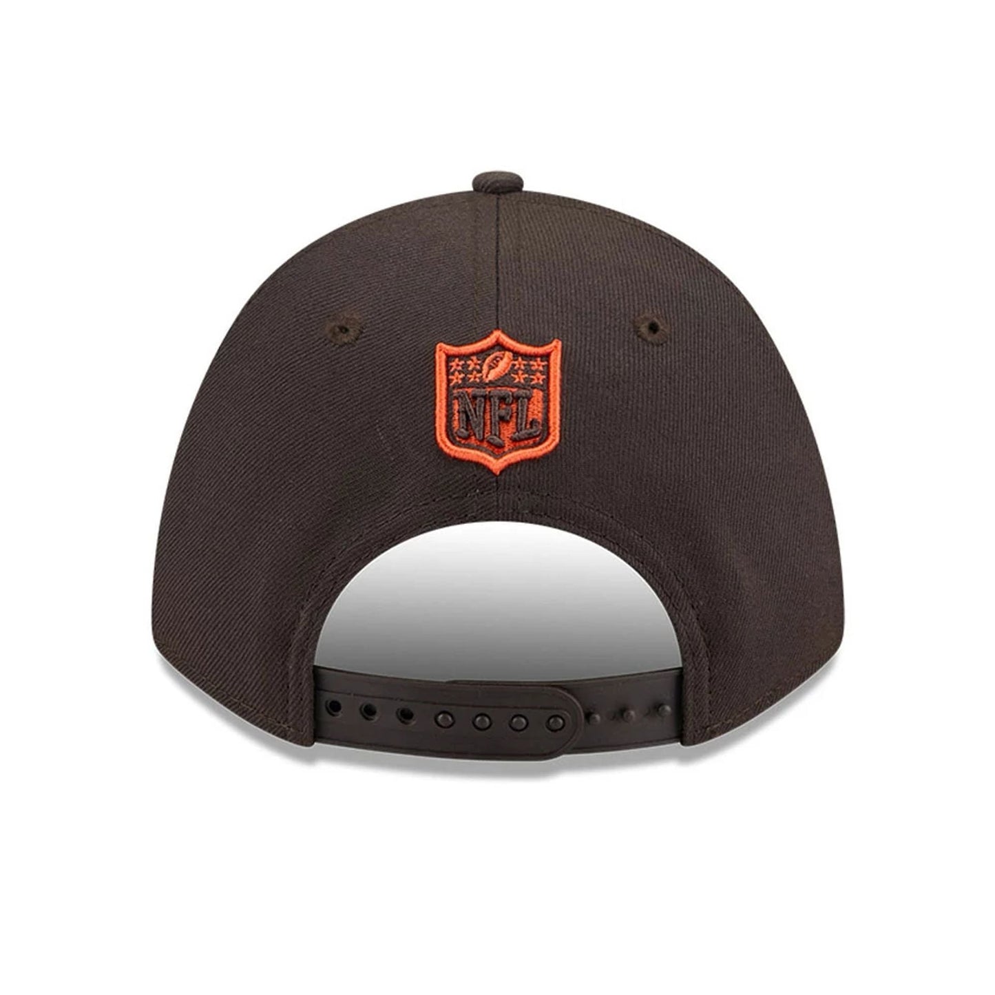 Pictured is this NFL Team Cleveland Browns 9FORTY M-Crown cap in dark brown. 5