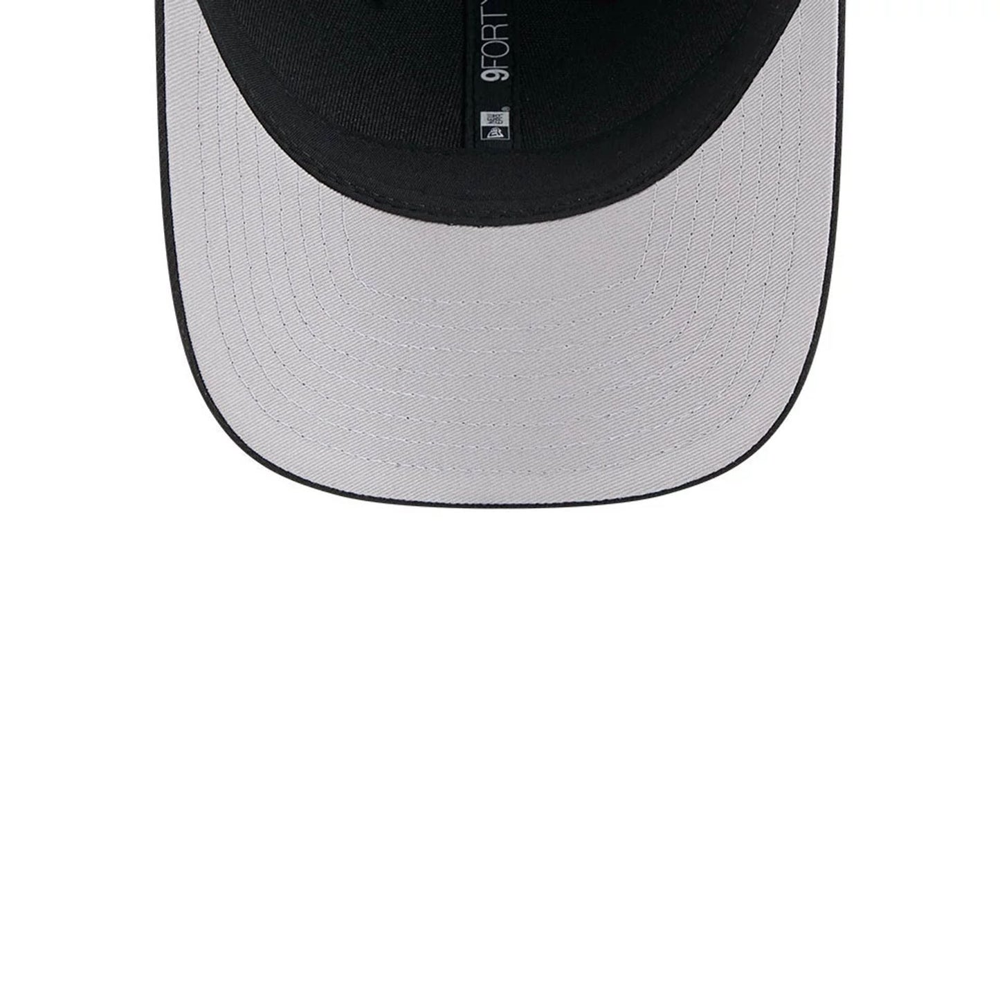 Pictured is this NFL Team Cincinnati Bengals 9FORTY M-Crown cap in black. 2