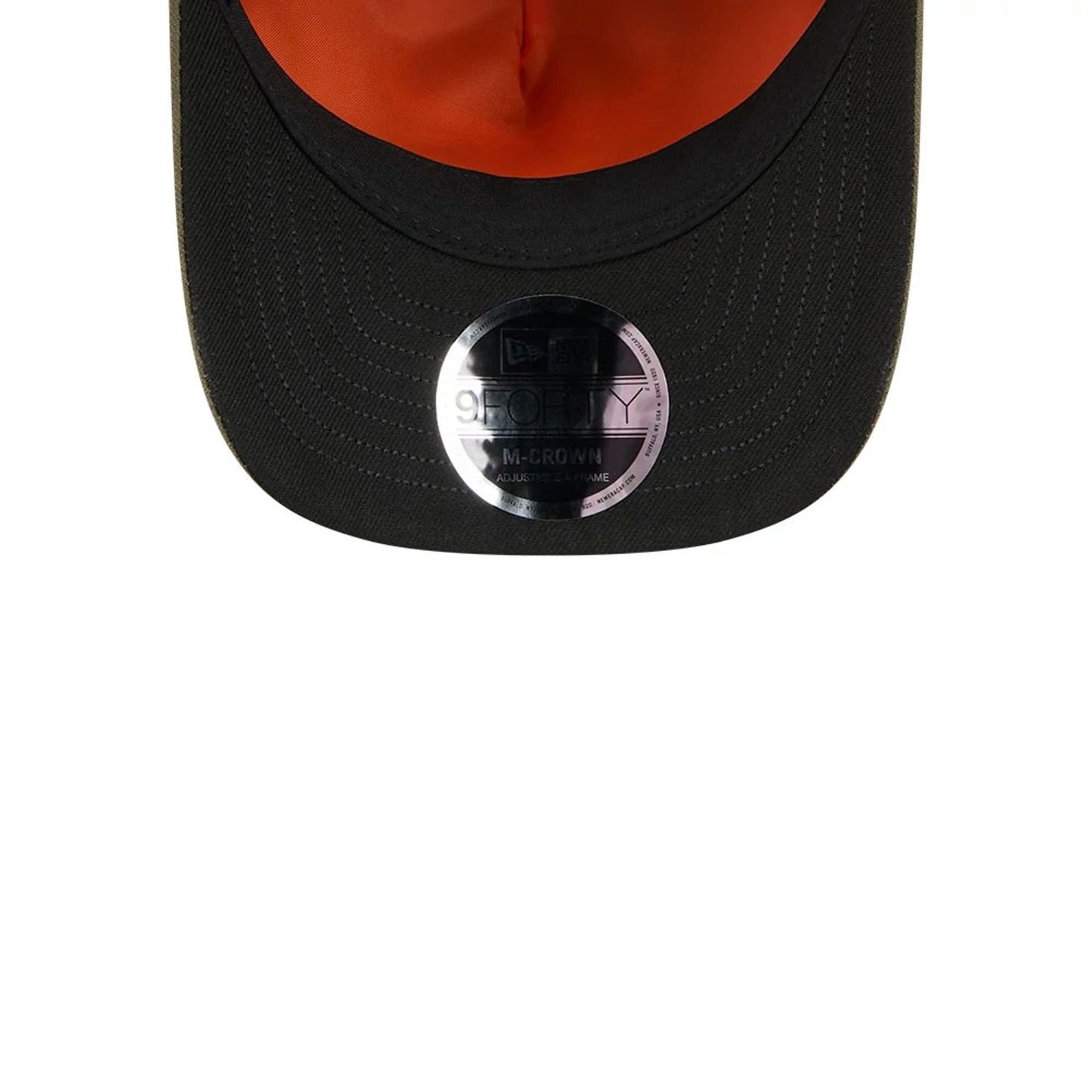This is a Chicago Bulls NBA x Alpha Dark Green 9FORTY M-Crown A-Frame Adjustable Cap 2