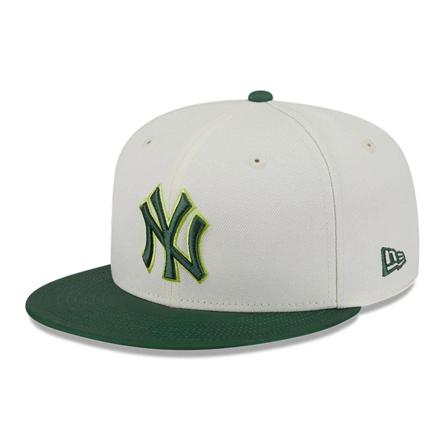 This is a New York Yankees MLB Colour Develop White 59FIFTY Fitted Cap 4