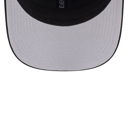 This is a LA Kings NHL Stated Black 9SEVENTY Stretch Snap Adjustable Cap 2