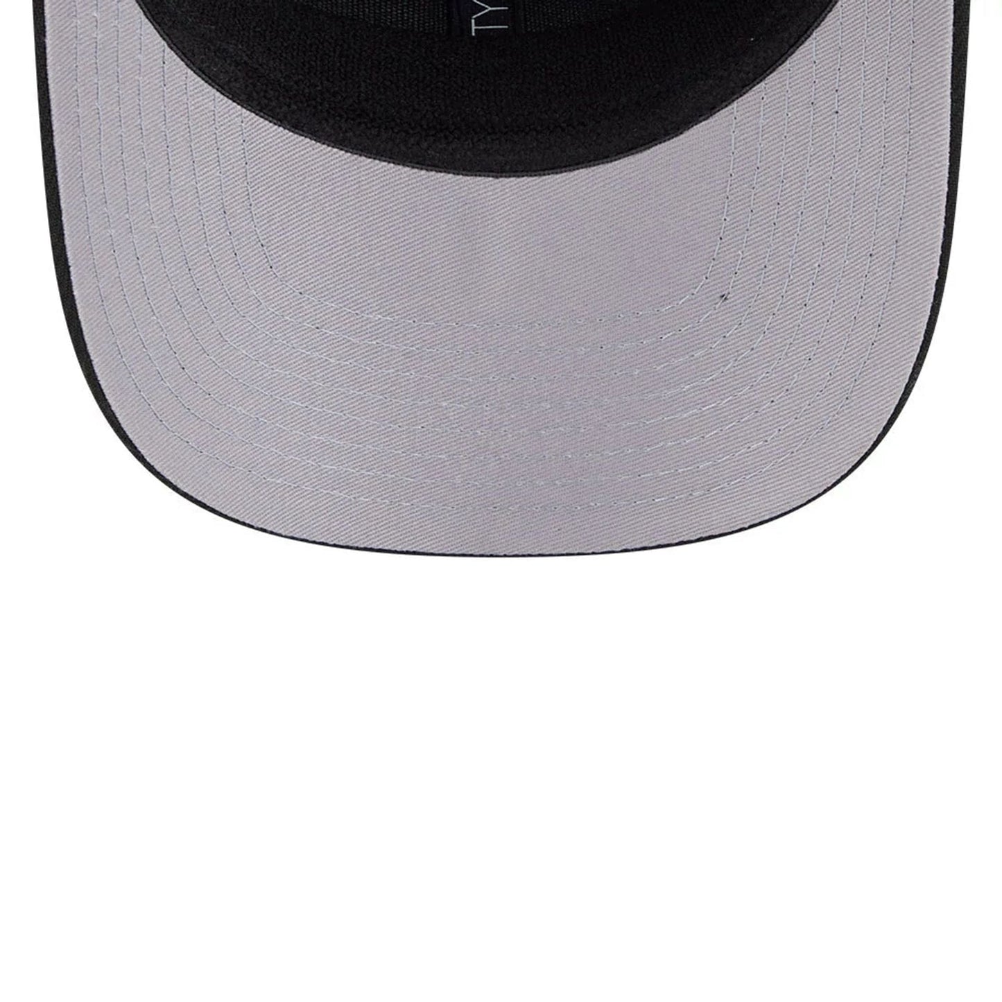 This is a NHL Utah 2024-2025 NHL Stated Black 9SEVENTY Stretch Snap Adjustable Cap 2