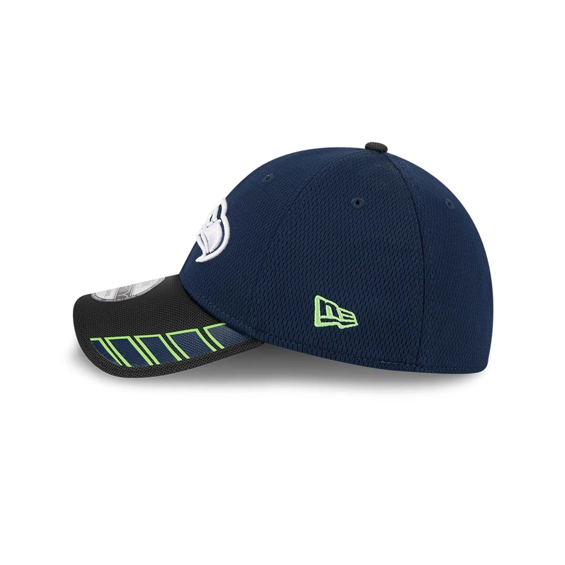 This is a Seattle Seahawks NFL Visor Hit Dark Blue 39THIRTY Stretch Fit Cap 4