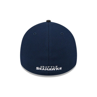 This is a Seattle Seahawks NFL Visor Hit Dark Blue 39THIRTY Stretch Fit Cap 6