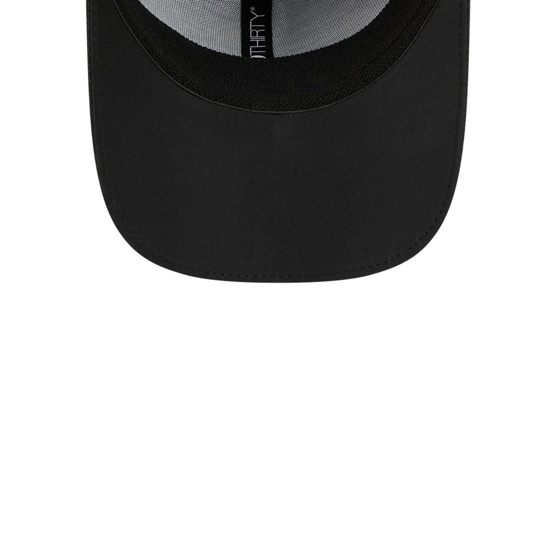 This is a Minnesota Vikings NFL Visor Hit Purple 39THIRTY Stretch Fit Cap 7