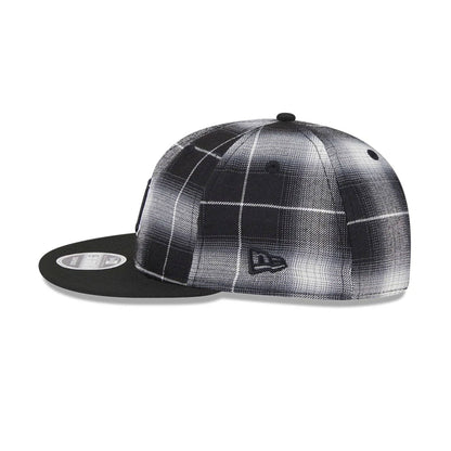 This is a Detroit Tigers MLB Plaid Black Retro Crown 9FIFTY Snapback Adjustable Cap 5