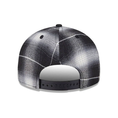 This is a Detroit Tigers MLB Plaid Black Retro Crown 9FIFTY Snapback Adjustable Cap 7