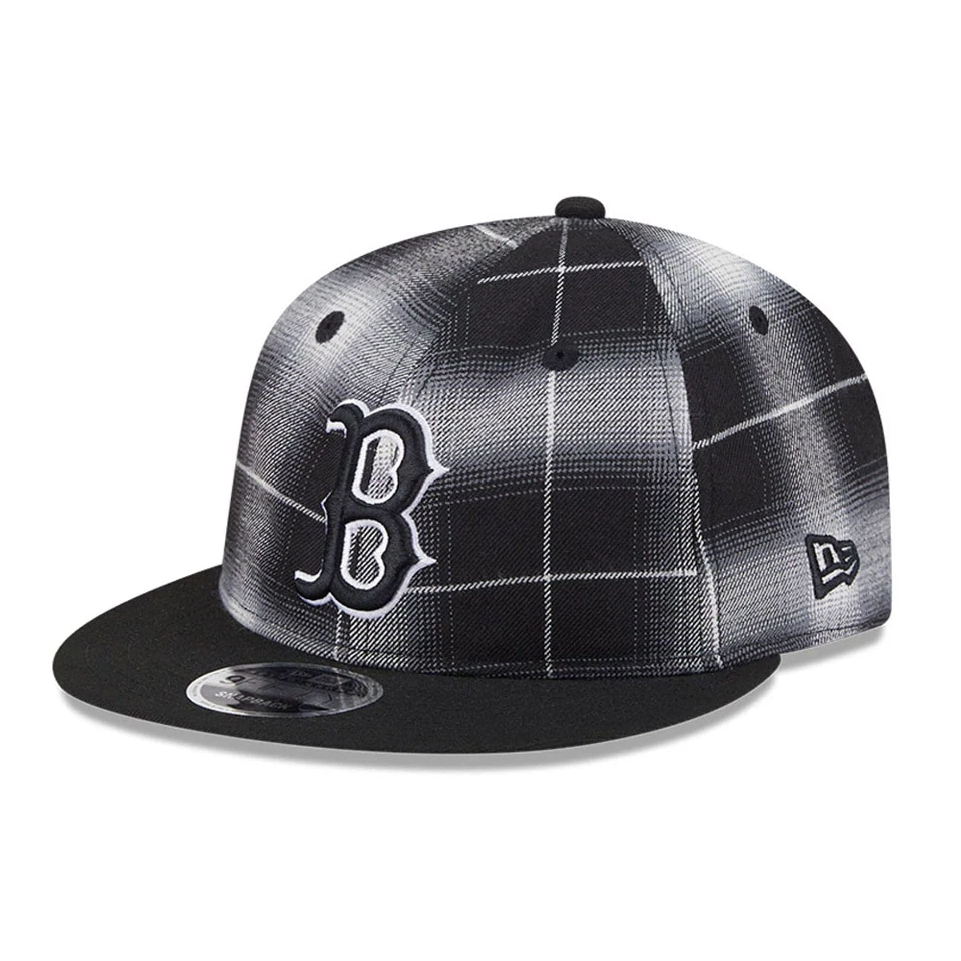 This is a Boston Red Sox MLB Plaid Black Retro Crown 9FIFTY Snapback Adjustable Cap 1