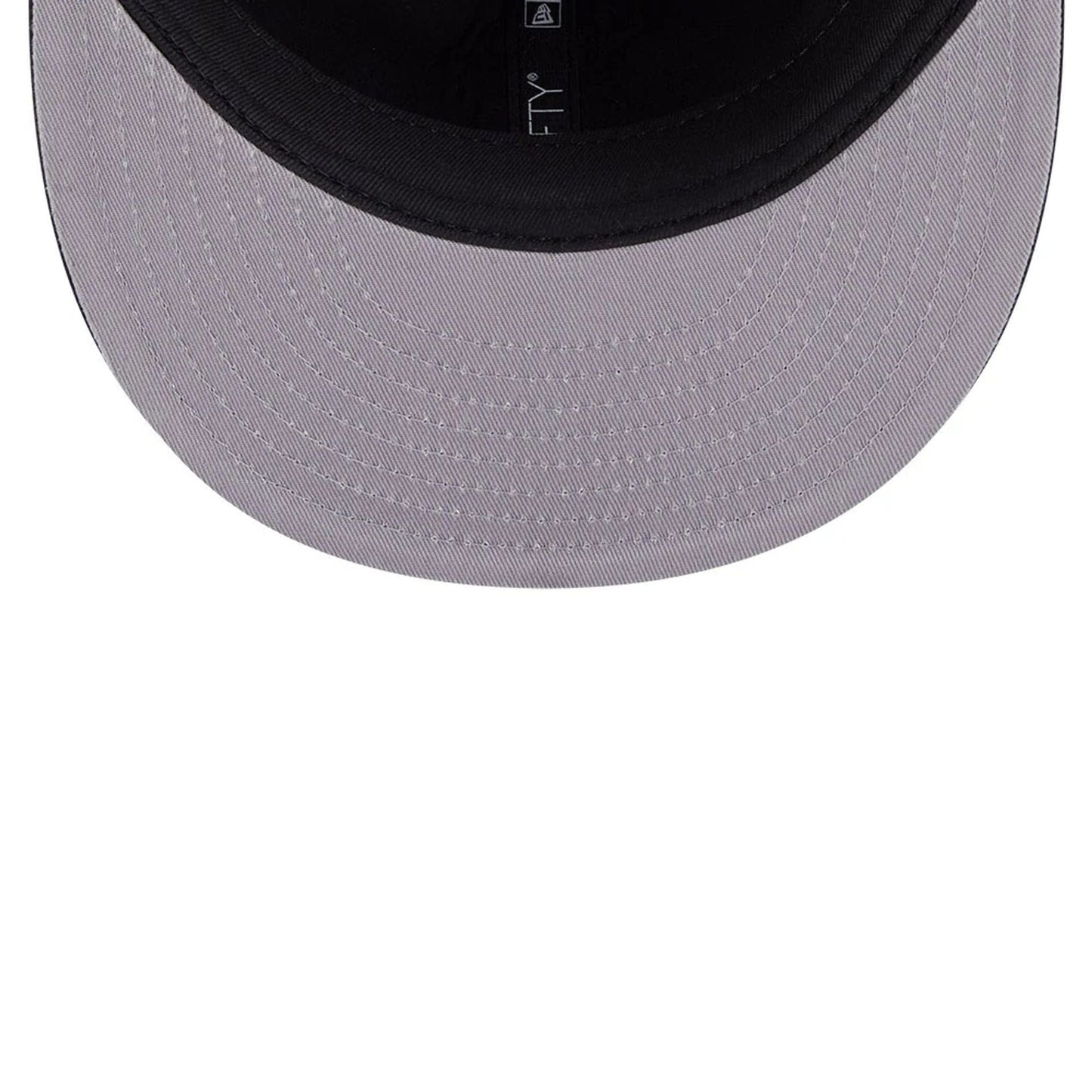 This is a Boston Red Sox MLB Plaid Black Retro Crown 9FIFTY Snapback Adjustable Cap 2