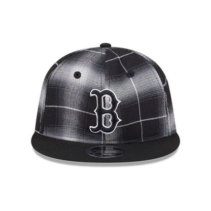 This is a Boston Red Sox MLB Plaid Black Retro Crown 9FIFTY Snapback Adjustable Cap 3