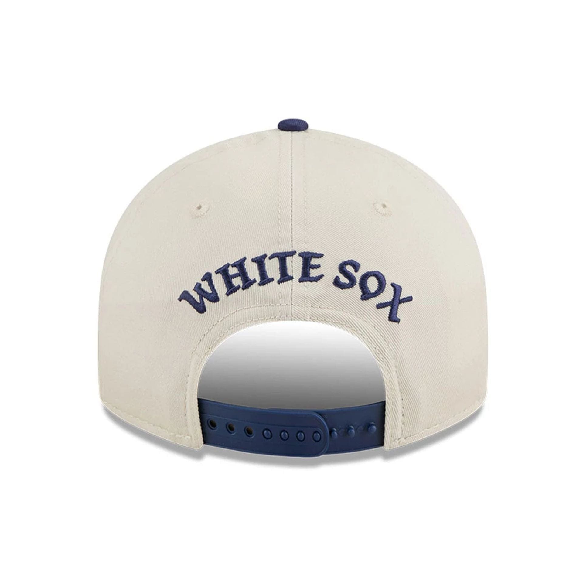This is a Chicago White Sox MLB Scatter Cream Retro Crown 9FIFTY Adjustable Cap 5