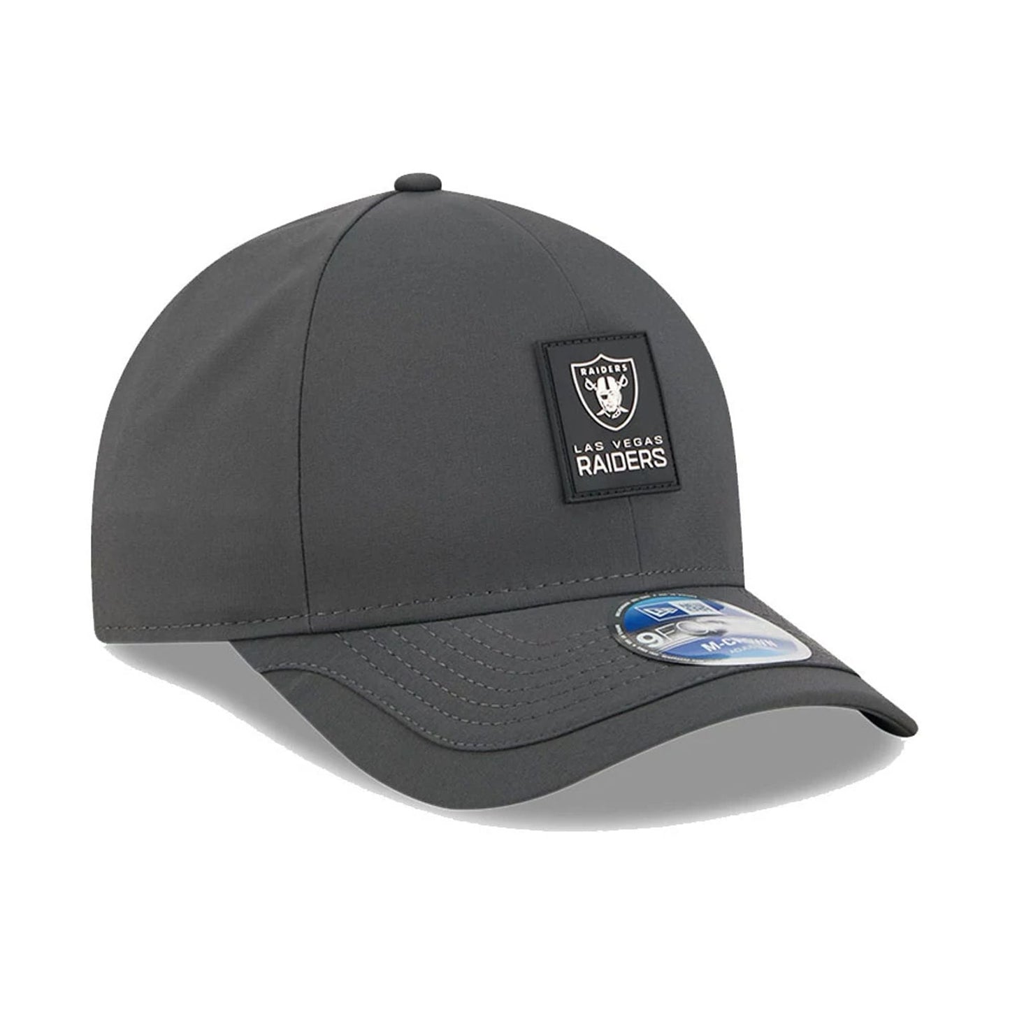 This is a Las Vegas Raiders NFL Sideline 2025 Charcoal 9FORTY M-Crown Adjustable Cap 4