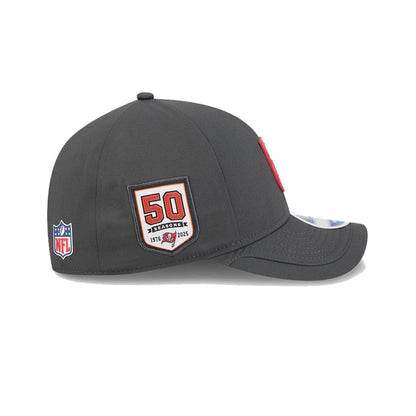 This is a Tampa Bay Buccaneers NFL Sideline 2025 Charcoal 9FORTY M-Crown Adjustable Cap 6