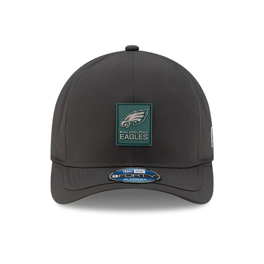This is a Philadelphia Eagles NFL Sideline 2025 Charcoal 9FORTY M-Crown Adjustable Cap 2