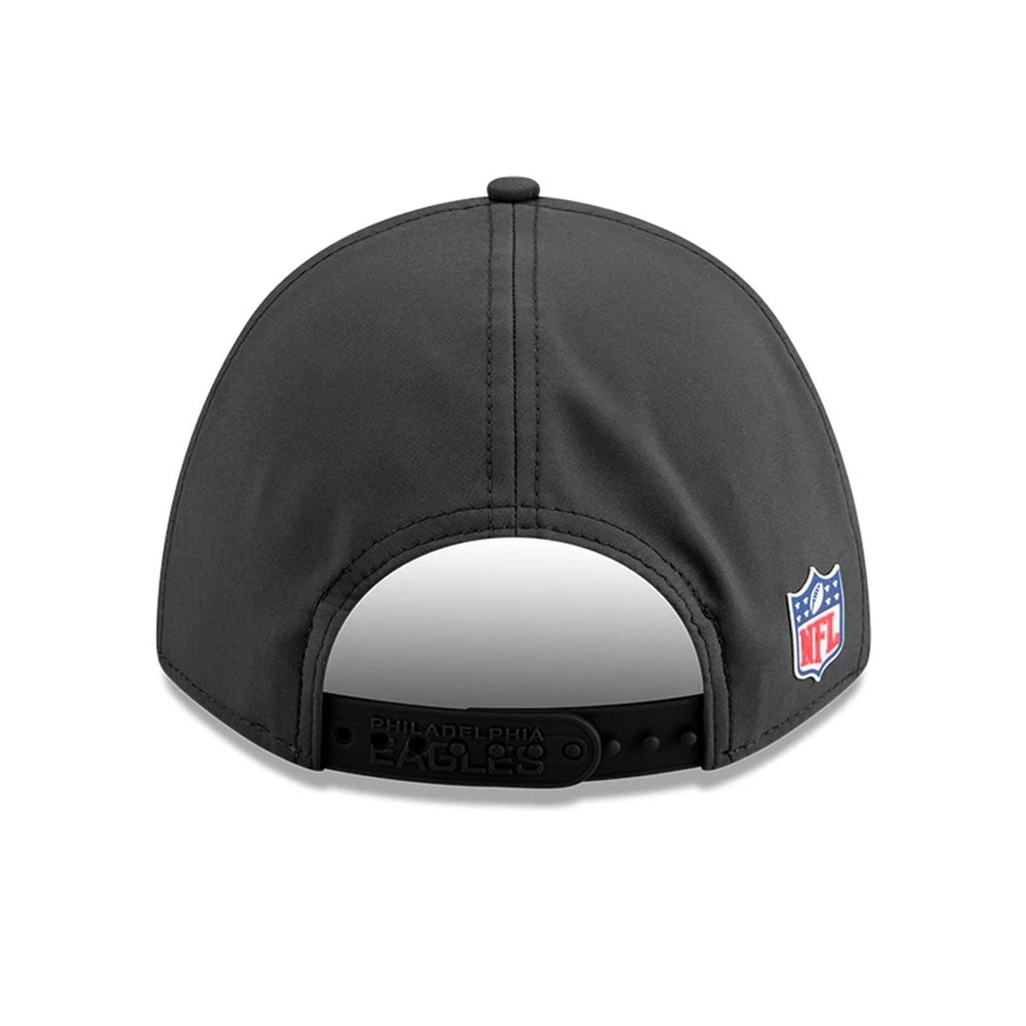 This is a Philadelphia Eagles NFL Sideline 2025 Charcoal 9FORTY M-Crown Adjustable Cap 5