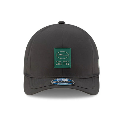 This is a New York Jets NFL Sideline 2025 Charcoal 9FORTY M-Crown Adjustable Cap 2