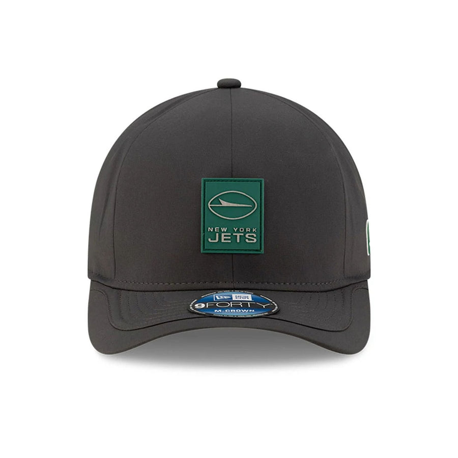 This is a New York Jets NFL Sideline 2025 Charcoal 9FORTY M-Crown Adjustable Cap 2