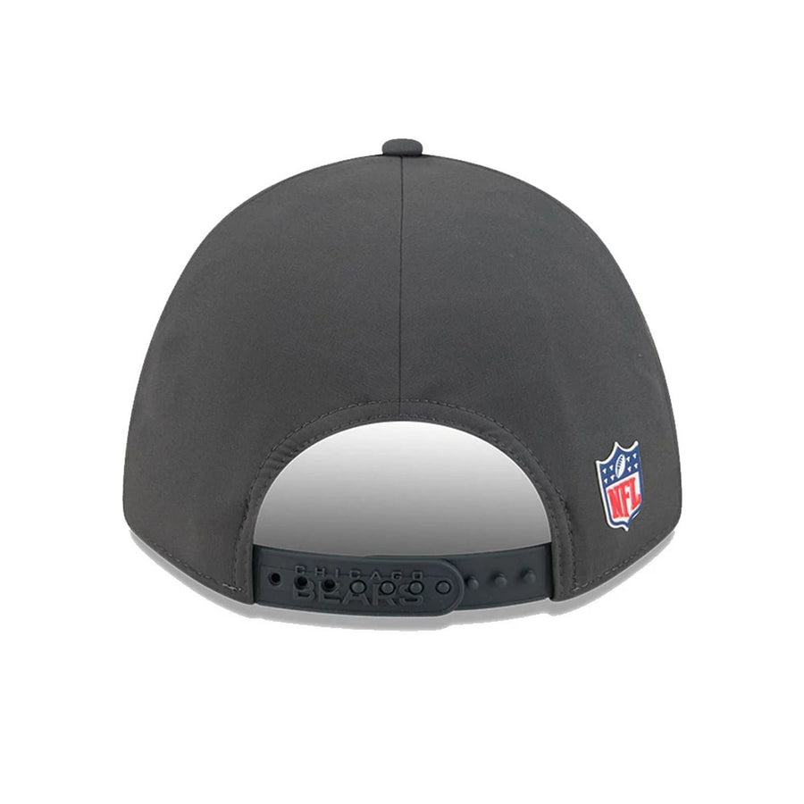 This is a Chicago Bears NFL Sideline 2025 Charcoal 9FORTY M-Crown Adjustable Cap 7