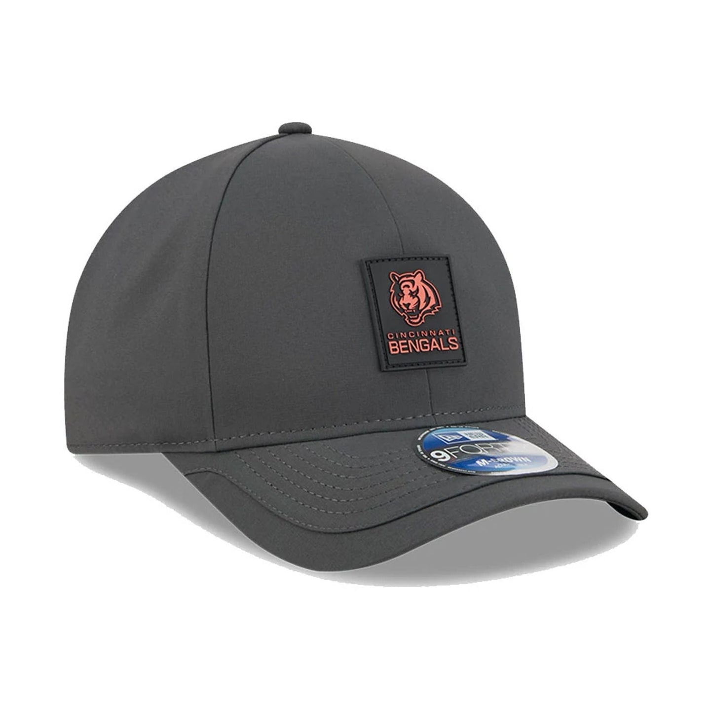 This is a Cincinnati Bengals NFL Sideline Charcoal 9FORTY M-Crown Adjustable Cap 4
