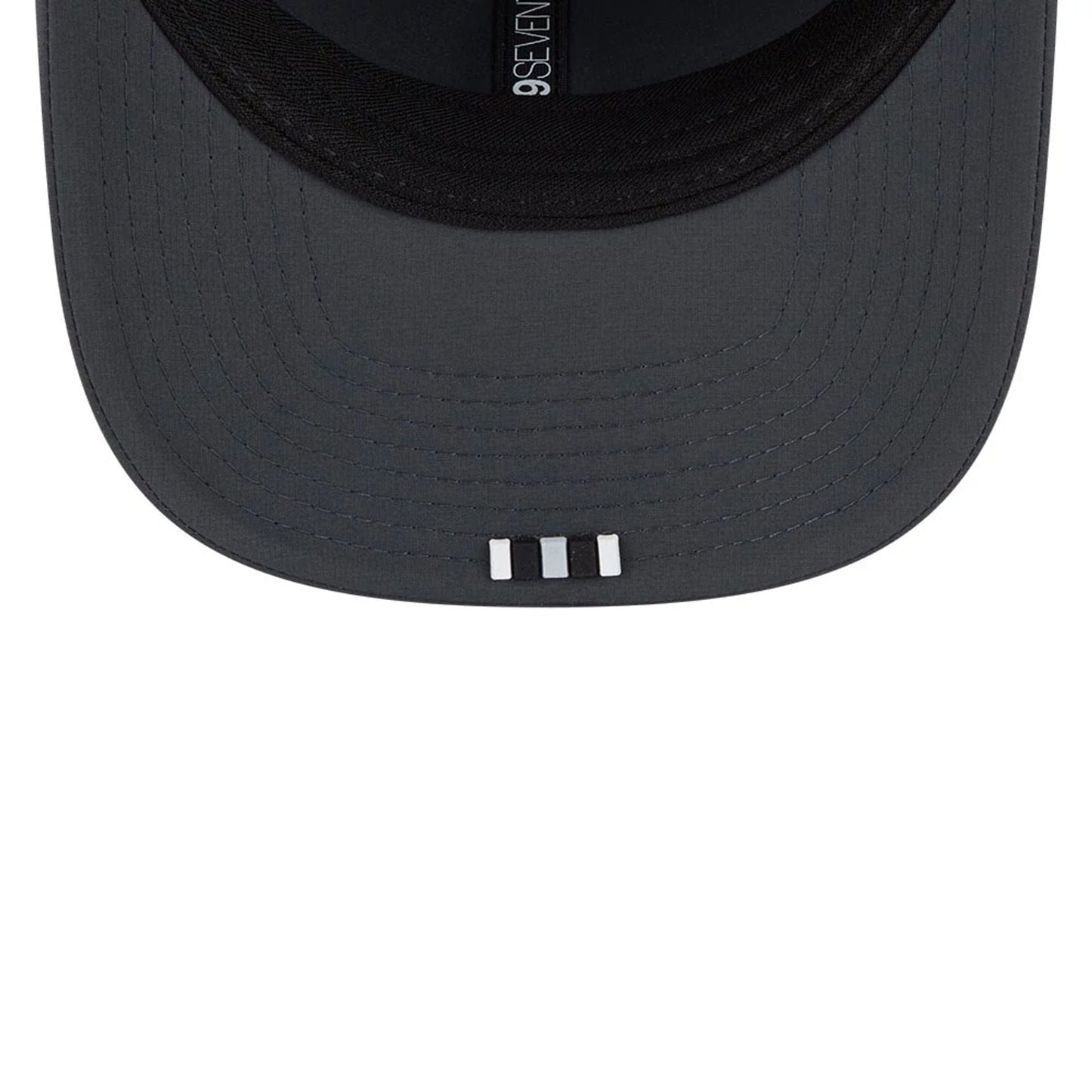 This is a Las Vegas Raiders NFL Sideline 2025 Charcoal 9SEVENTY Stretch Snap Adjustable Cap 2