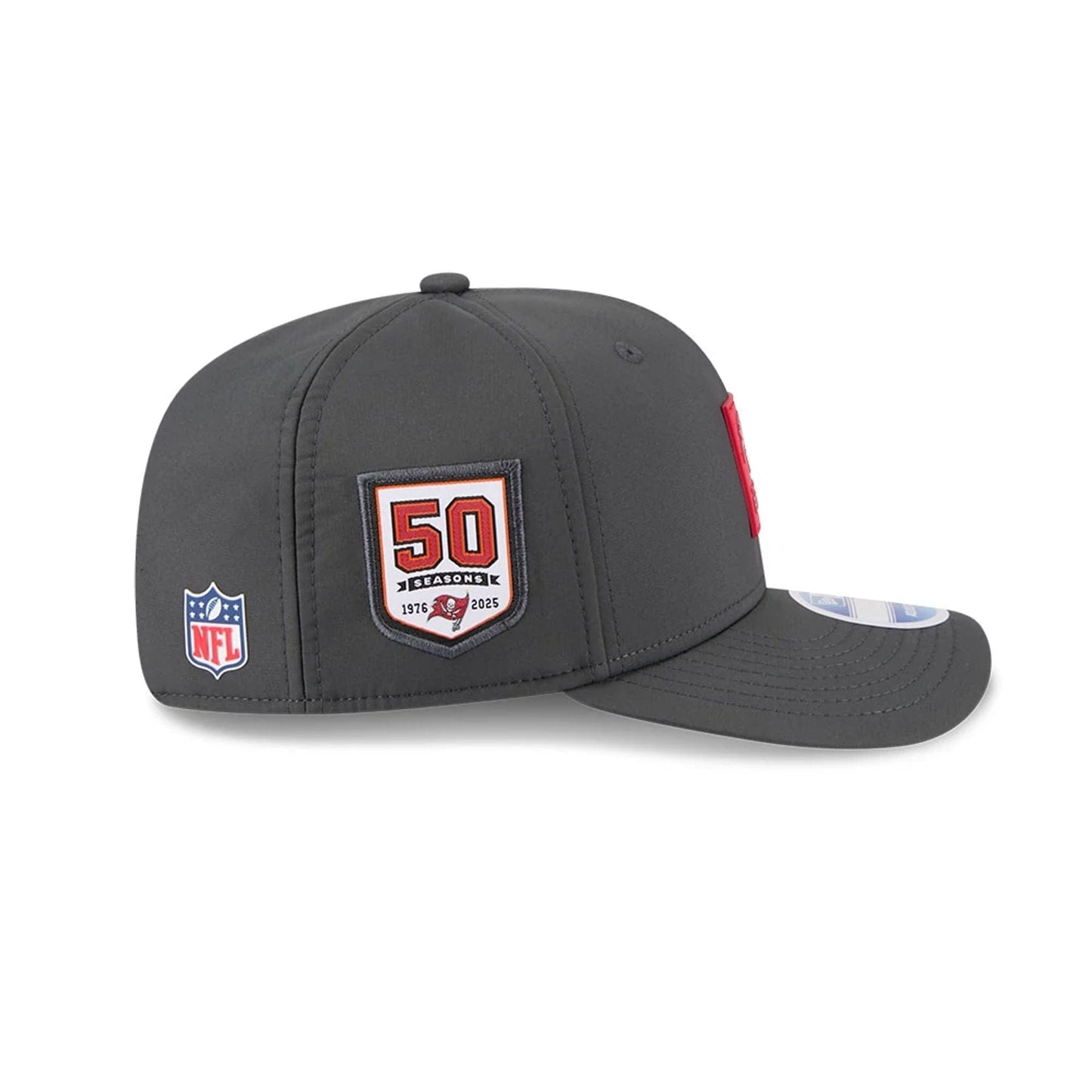 This is a Tampa Bay Buccaneers NFL Sideline 2025 Charcoal 9SEVENTY Stretch Snap Adjustable Cap 5