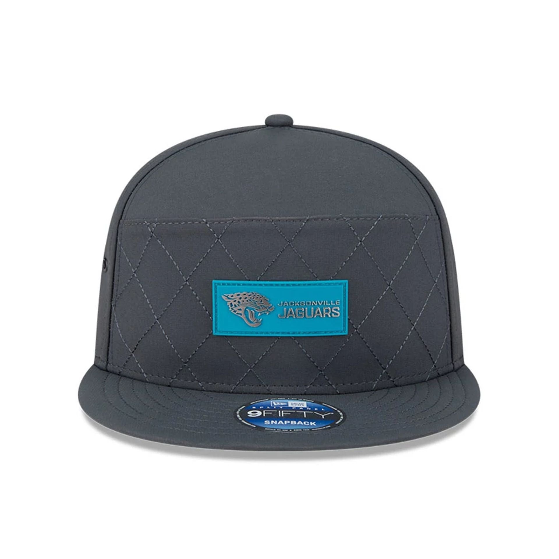 This is a Jacksonville Jaguars NFL Sideline Charcoal 9FIFTY Split Panel Snapback Adjustable Cap 3