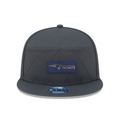 This is a New England Patriots NFL Sideline Charcoal 9FIFTY Split Panel Snapback Adjustable Cap 3