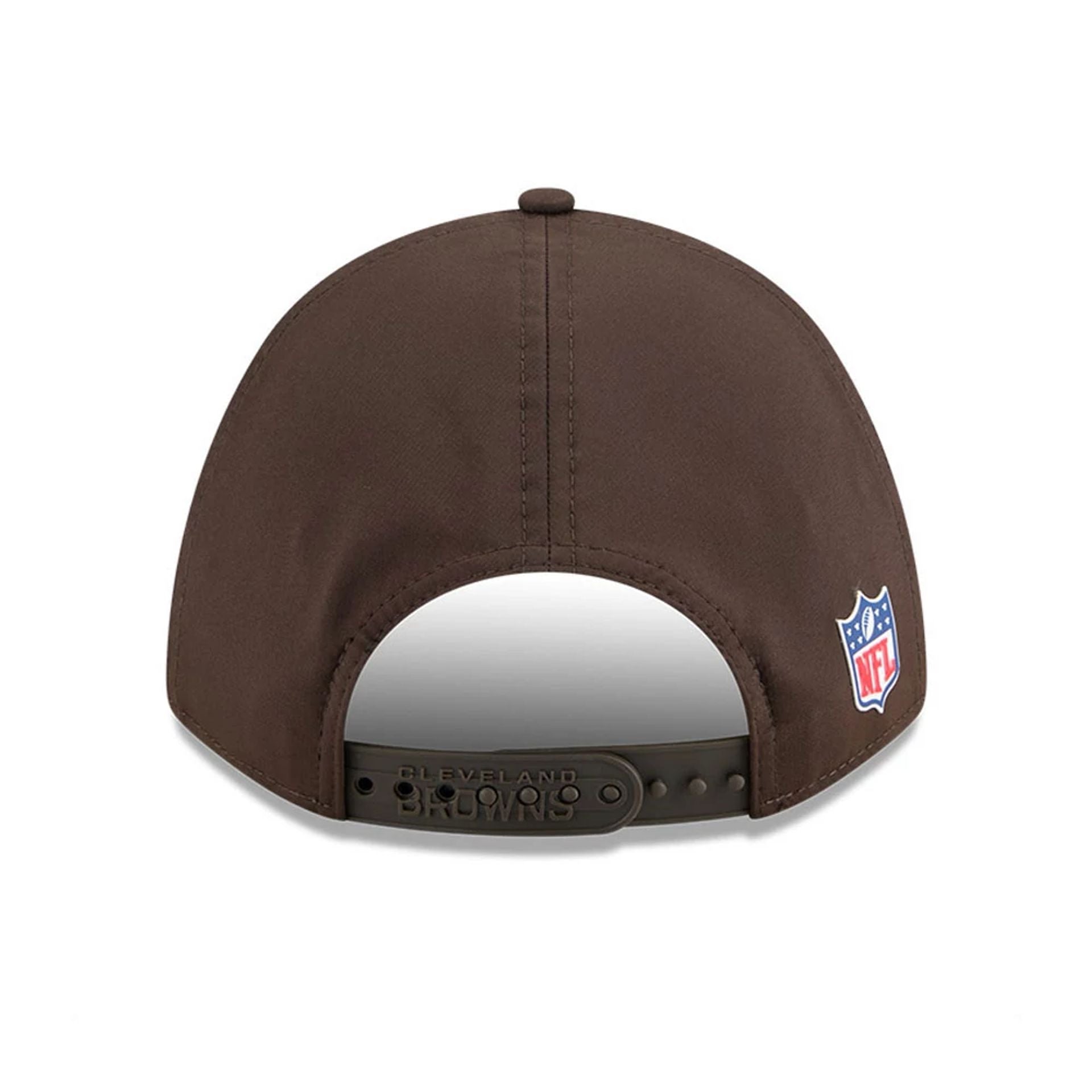 This is a Cleveland Browns NFL Sideline 2025 Dark Brown 9FORTY M-Crown Adjustable Cap 7