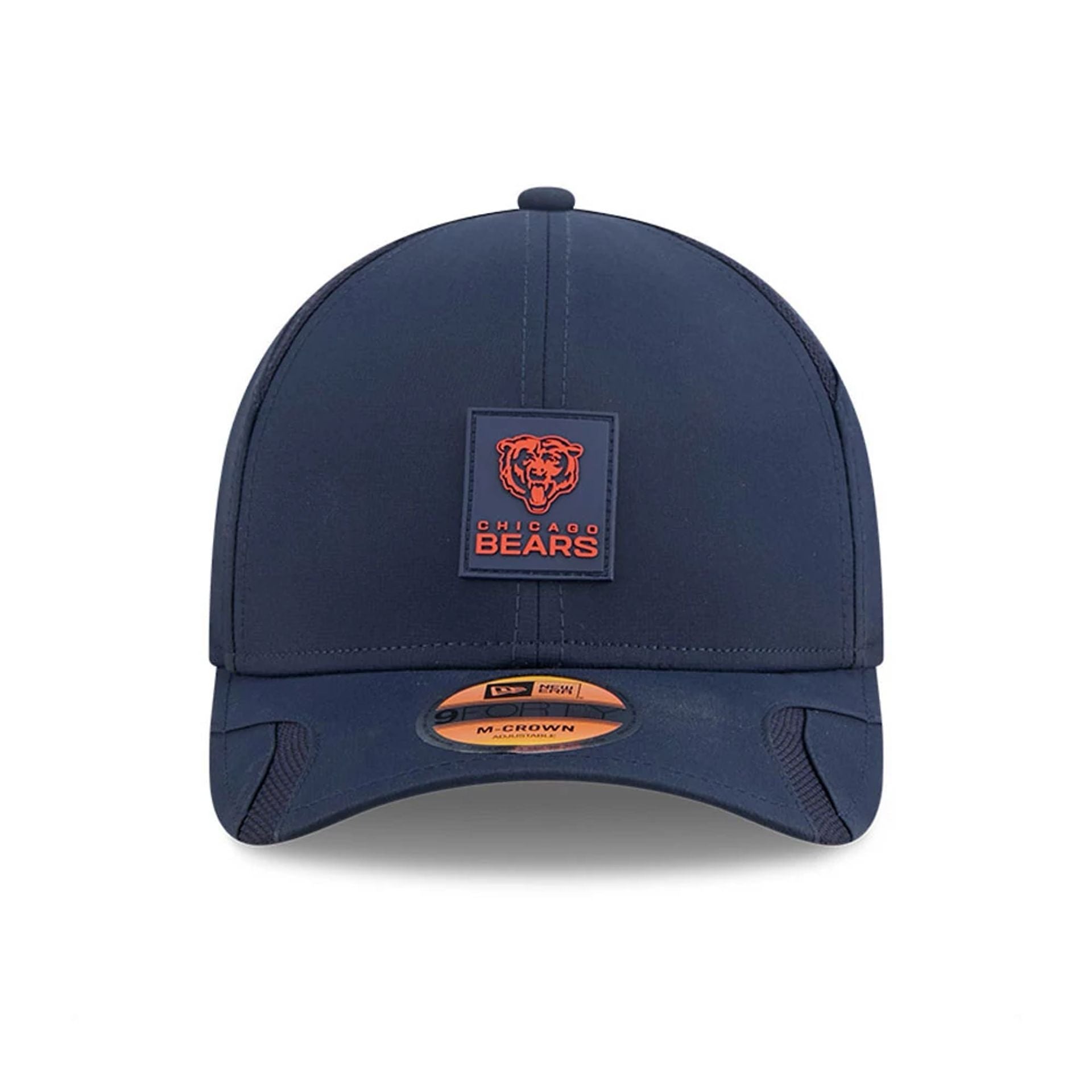 This is a Chicago Bears NFL Sideline 2025 Navy 9FORTY M-Crown Adjustable Cap 3