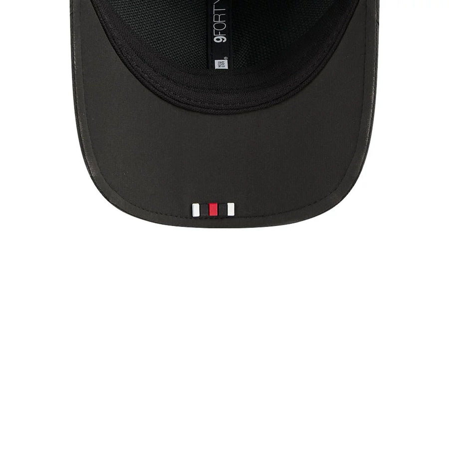 This is a Atlanta Falcons NFL Sideline 2025 Black 9FORTY M-Crown Adjustable Cap 2