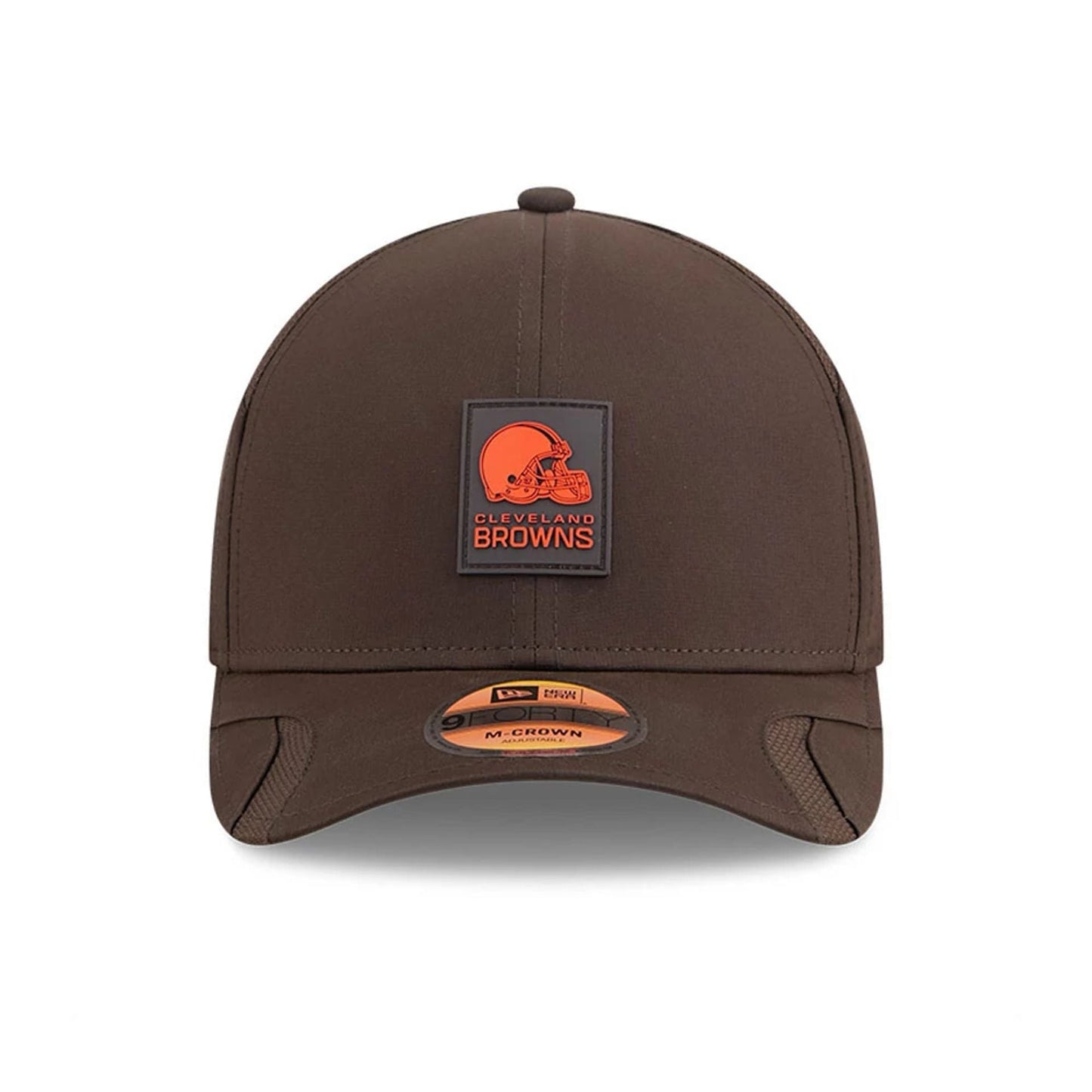 This is a Cleveland Browns NFL Sideline 2025 Dark Brown 9FORTY M-Crown Adjustable Cap 3