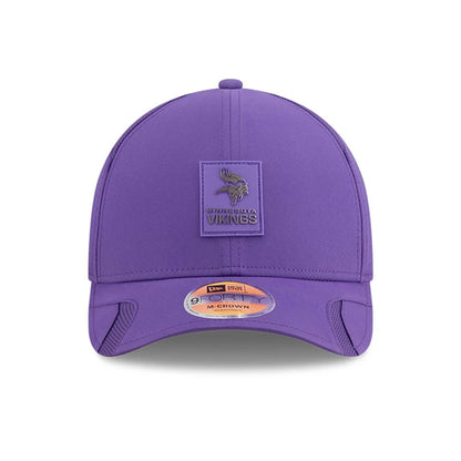This is a Minnesota Vikings NFL Sideline 2025 Purple 9FORTY M-Crown Adjustable Cap 3
