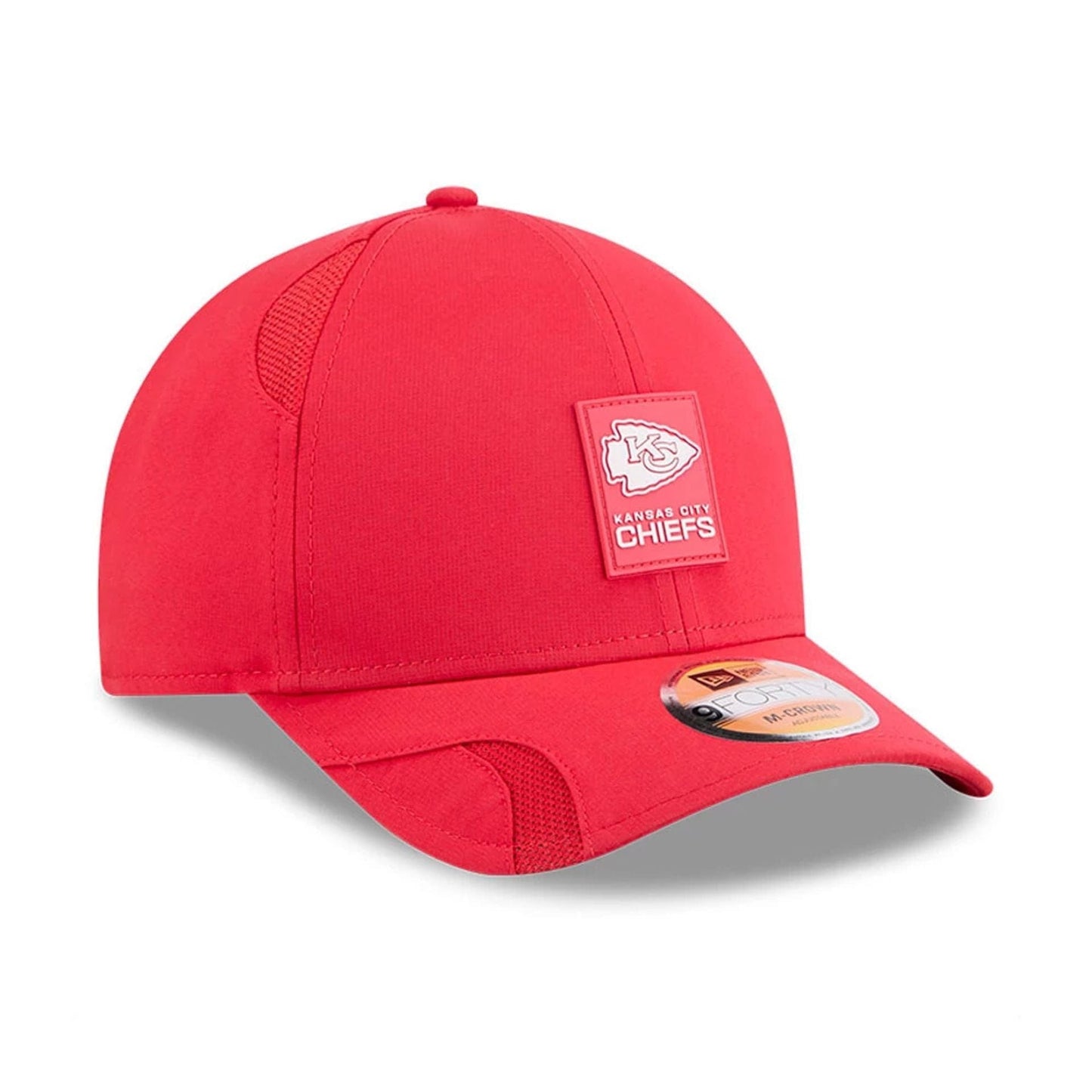 This is a Kansas City Chiefs NFL Sideline 2025 Red 9FORTY M-Crown Adjustable Cap 4