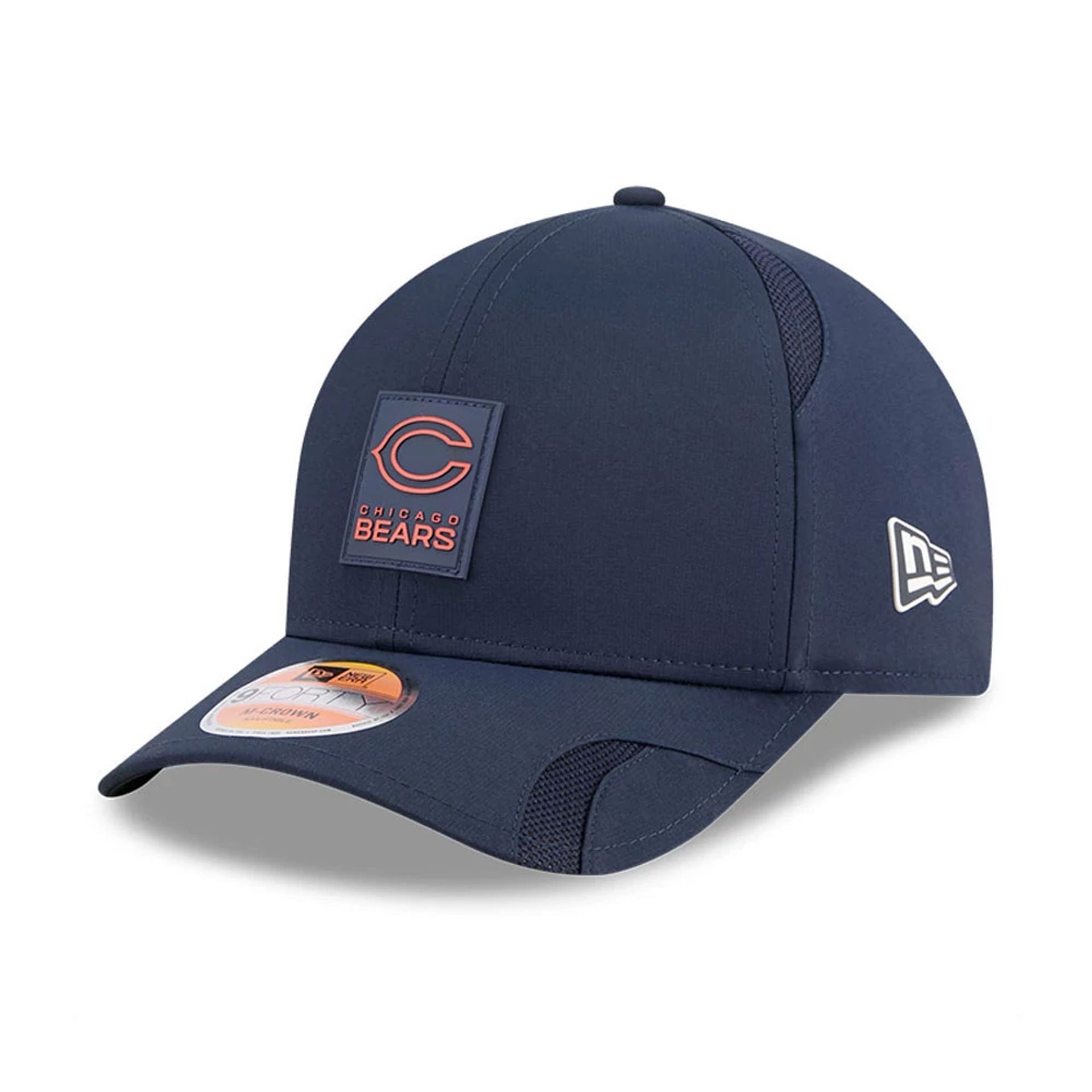 This is a Chicago Bears NFL Sideline 2025 Navy 9FORTY M-Crown Adjustable Cap 4