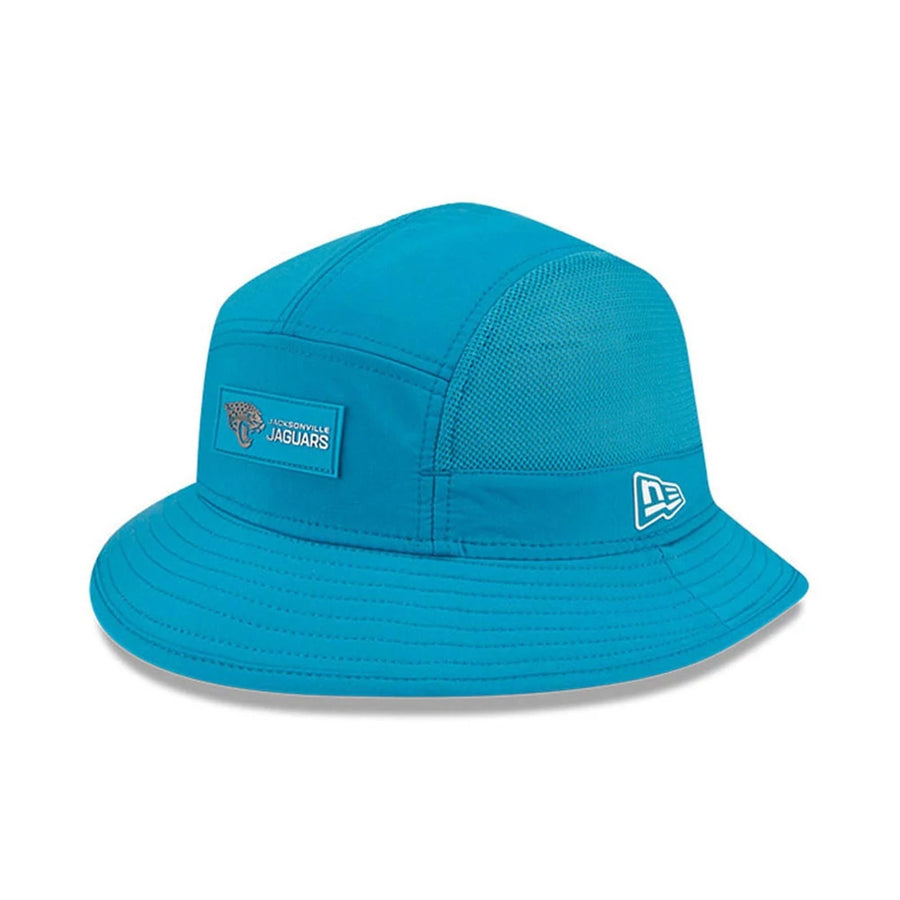 This is a Jacksonville Jaguars NFL Sideline 2025 Turquoise Stretch Bucket Hat 1