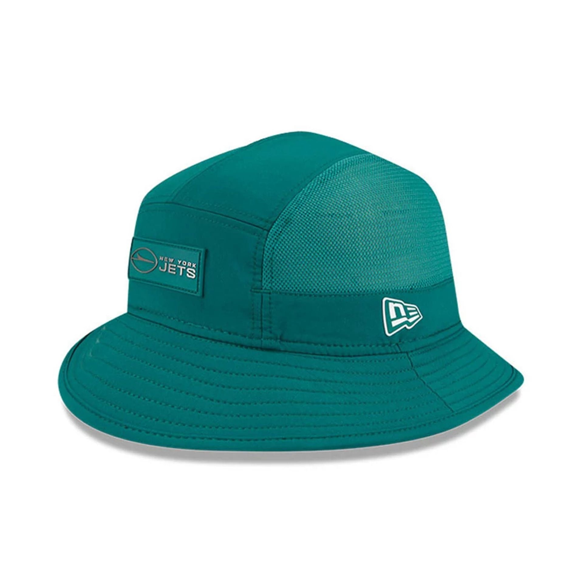 This is a New York Jets NFL Sideline 2025 Green Stretch Bucket Hat 1