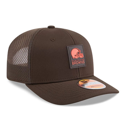 This is a Cleveland Browns NFL Sideline 2025 Dark Brown 9SEVENTY Trucker Stretch Snap Adjustable Cap 3