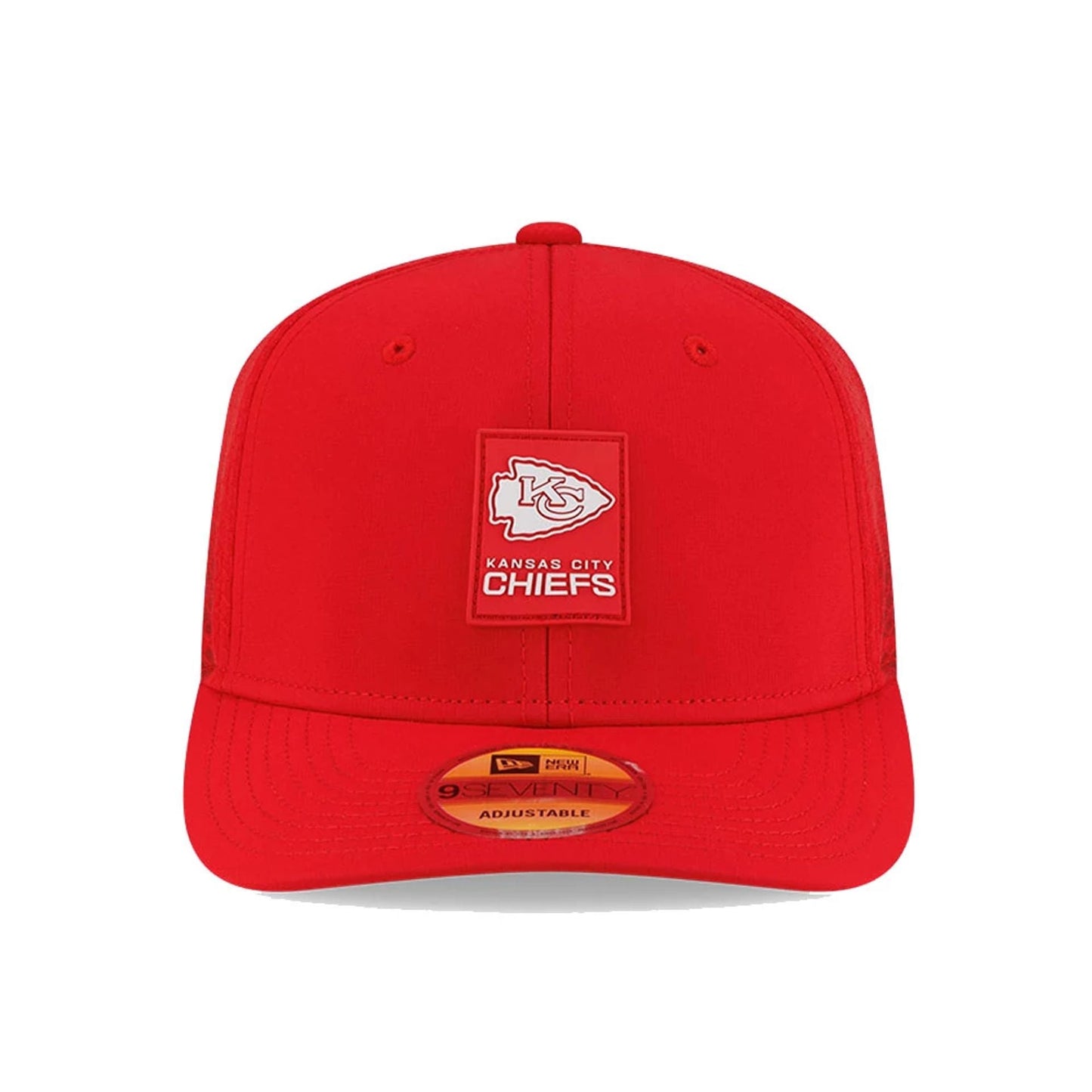 This is a Kansas City Chiefs NFL Sideline 2025 Red 9SEVENTY Trucker Stretch Snap Adjustable Cap 3
