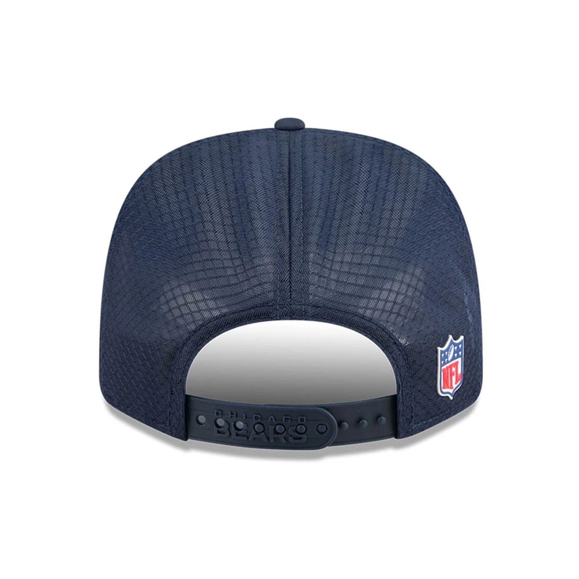 This is a Chicago Bears NFL Sideline 2025 Navy 9SEVENTY Trucker Stretch Snap Adjustable Cap 7