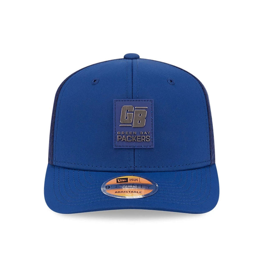 This is a Green Bay Packers NFL Sideline 2025 Blue 9SEVENTY Trucker Stretch Snap Adjustable Cap 2