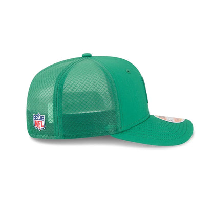 This is a Philadelphia Eagles NFL Sideline 2025 Green 9SEVENTY Trucker Stretch Snap Adjustable Cap 5