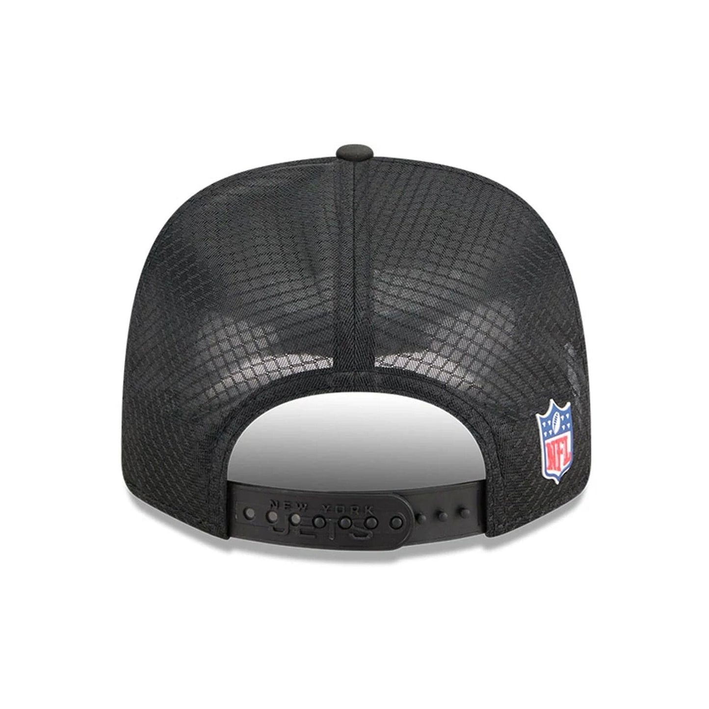 This is a New York Jets NFL Sideline 2025 Black 9SEVENTY Trucker Stretch Snap Adjustable Cap 7