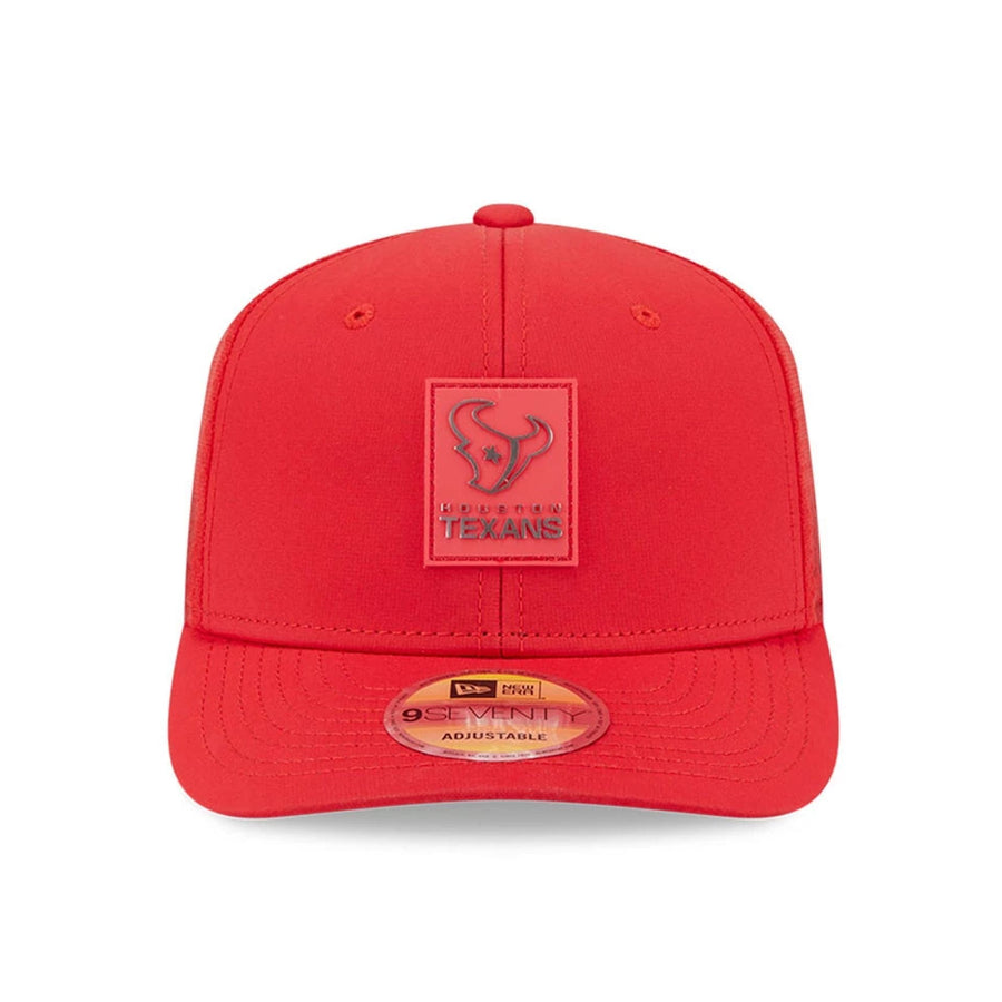 This is a Houston Texans NFL Sideline 2025 Red 9SEVENTY Trucker Stretch Snap Adjustable Cap 2