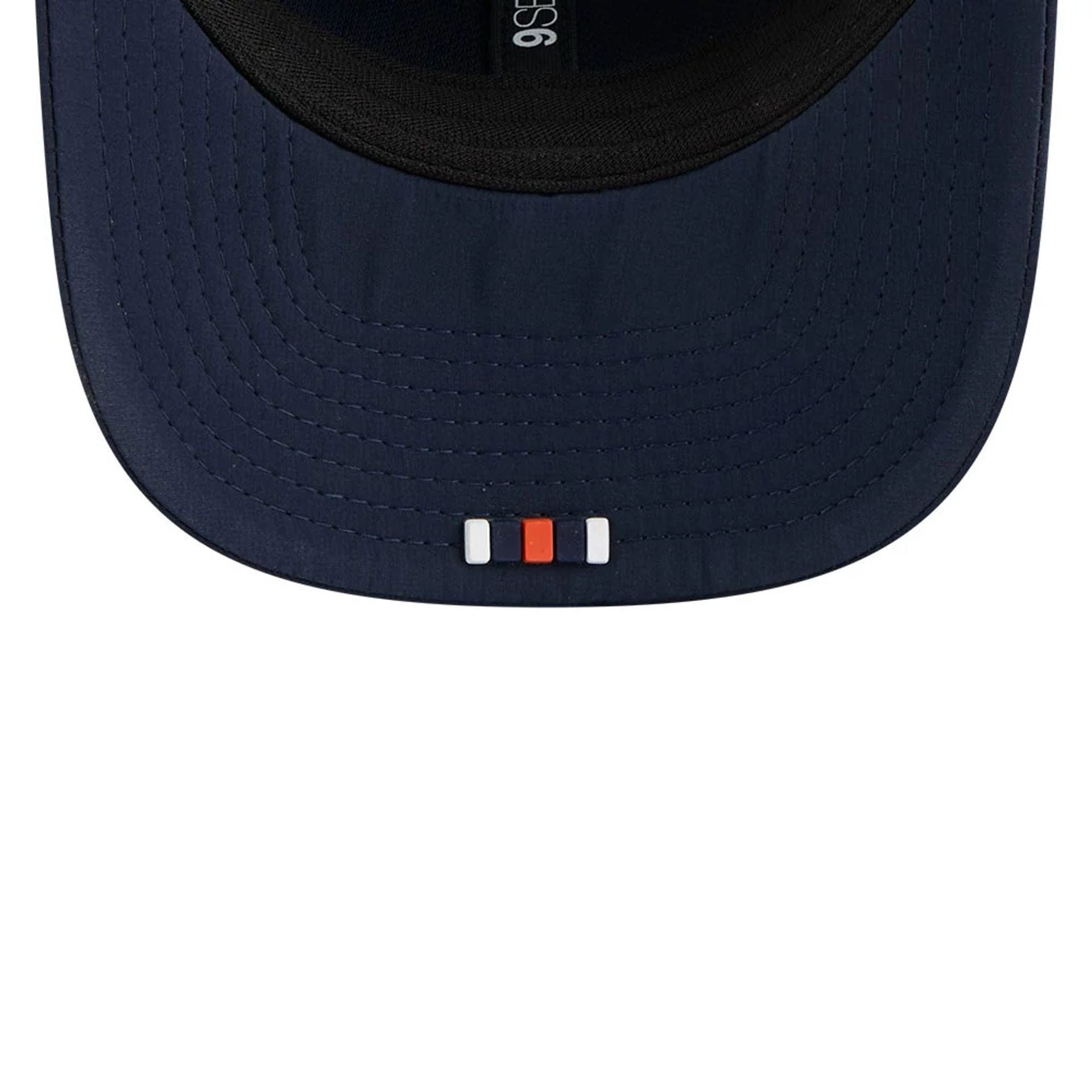 This is a Chicago Bears NFL Sideline 2025 Navy 9SEVENTY Trucker Stretch Snap Adjustable Cap 6