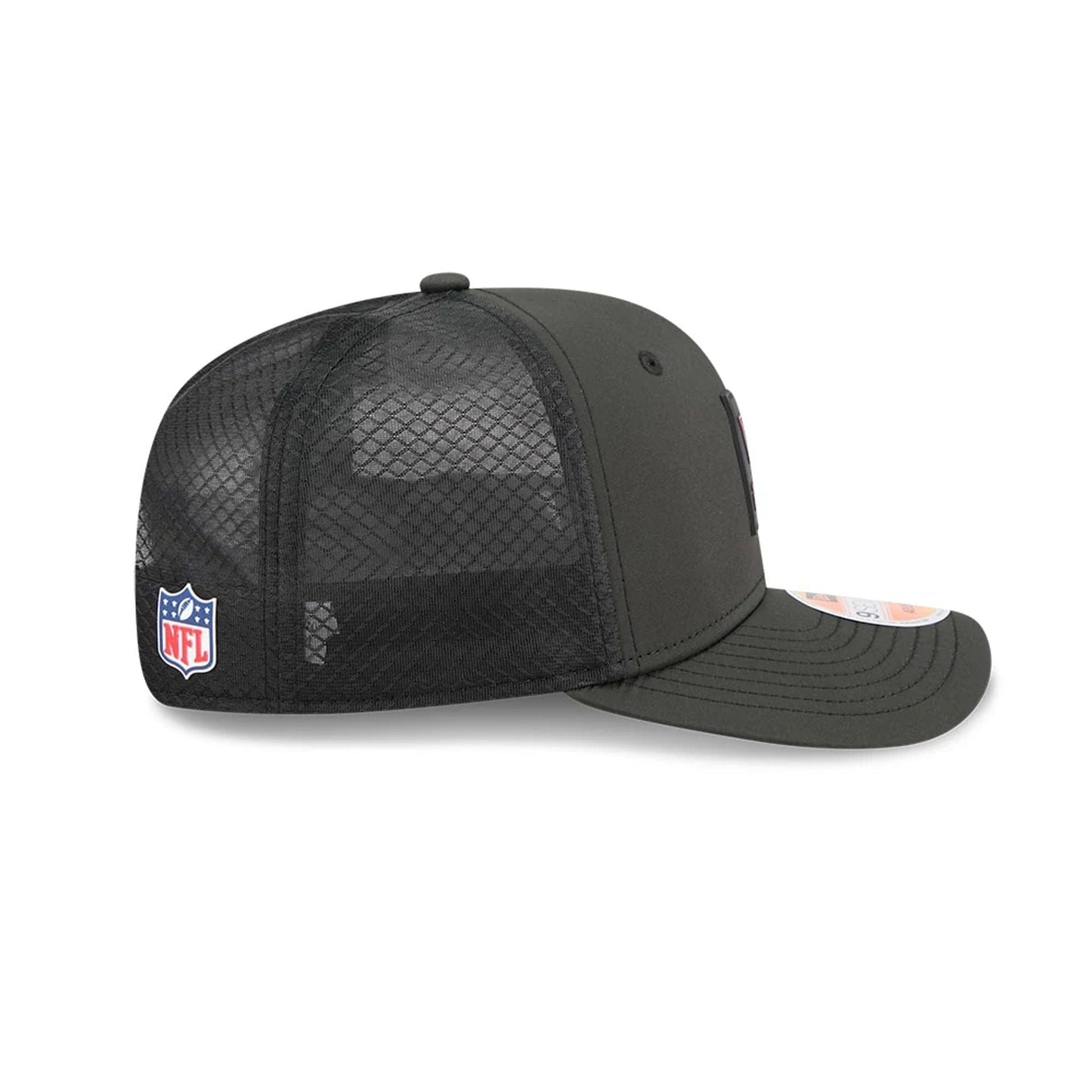 This is a Washington Commanders NFL Sideline 2025 Black 9SEVENTY Trucker Stretch Snap Adjustable Cap 5
