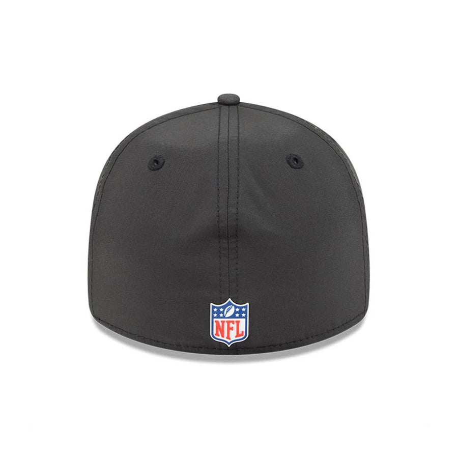 This is a Las Vegas Raiders NFL Sideline 2025 Black Retro Crown 59FIFTY Fitted Cap 6