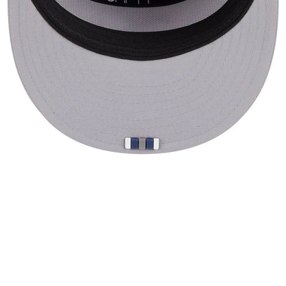 This is a Dallas Cowboys NFL Sideline 2025 Grey 9FIFTY Split Panel Snapback Adjustable Cap 2