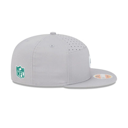 This is a New York Jets NFL Sideline 2025 Grey 9FIFTY Split Panel Snapback Adjustable Cap 5